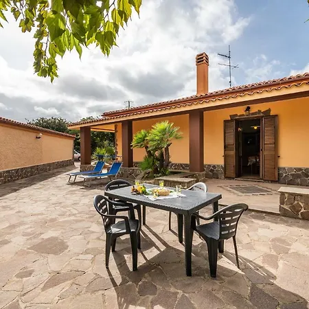Tennis Holiday home Alghero